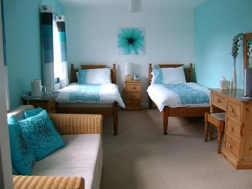 Wentworth Arms Hotel มัลทัน ภายนอก รูปภาพ